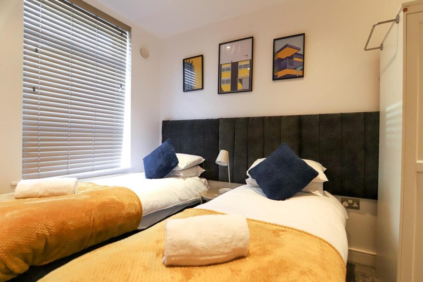 New- Modern 2Br Apt Wifi Sleep5 City Centre Aparthotel Sheffield Buitenkant foto