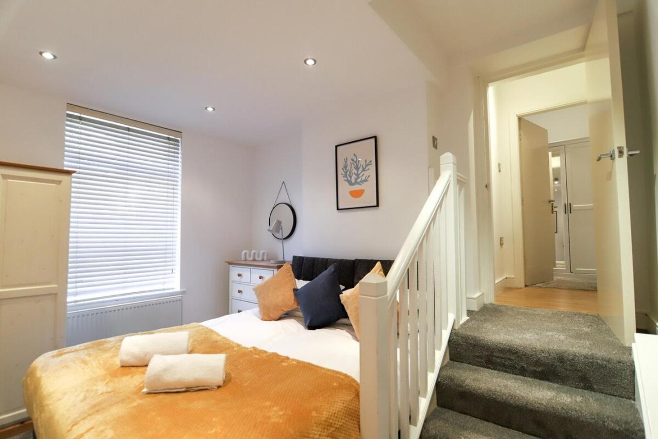 New- Modern 2Br Apt Wifi Sleep5 City Centre Aparthotel Sheffield Buitenkant foto