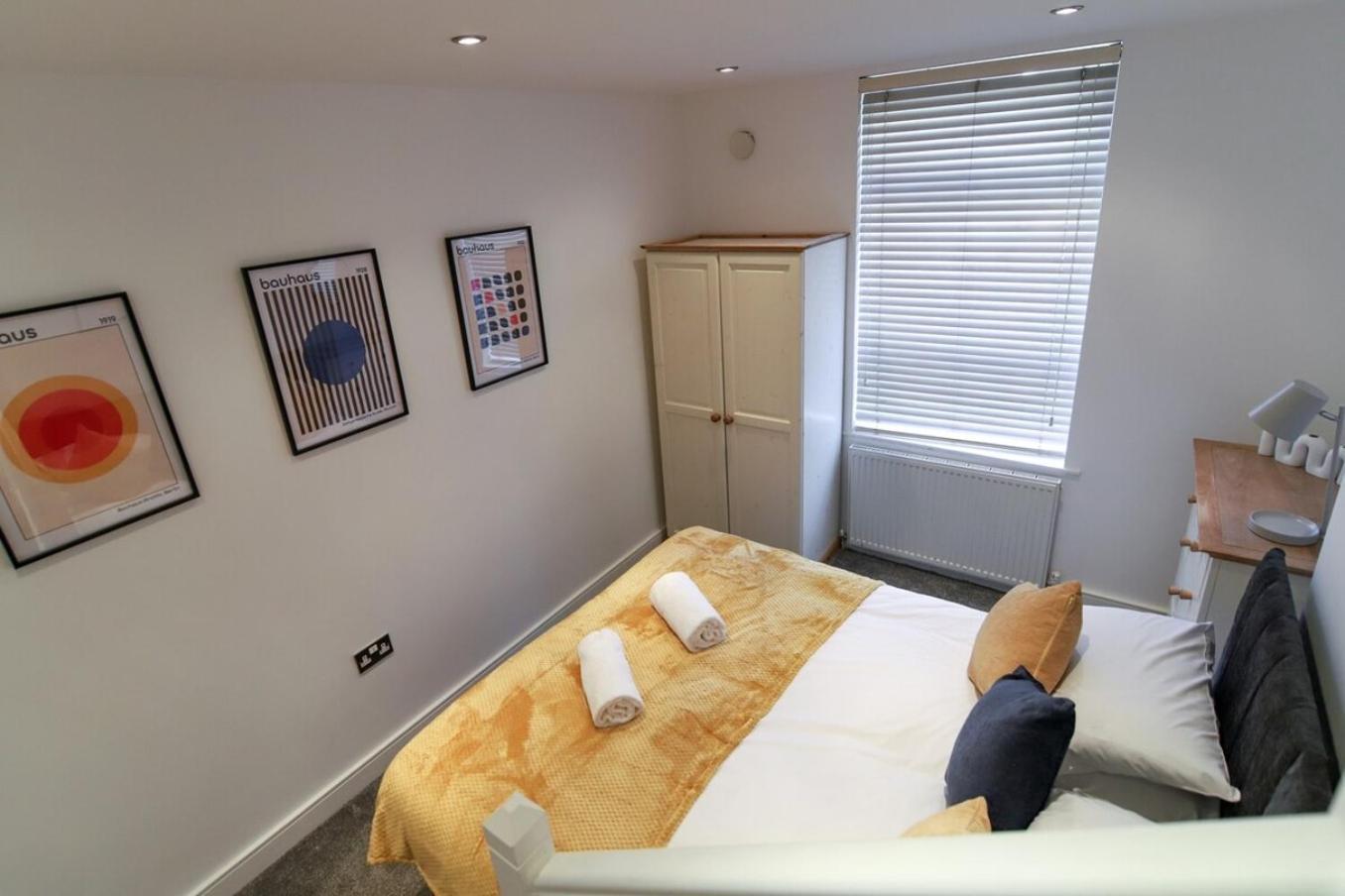 New- Modern 2Br Apt Wifi Sleep5 City Centre Aparthotel Sheffield Buitenkant foto