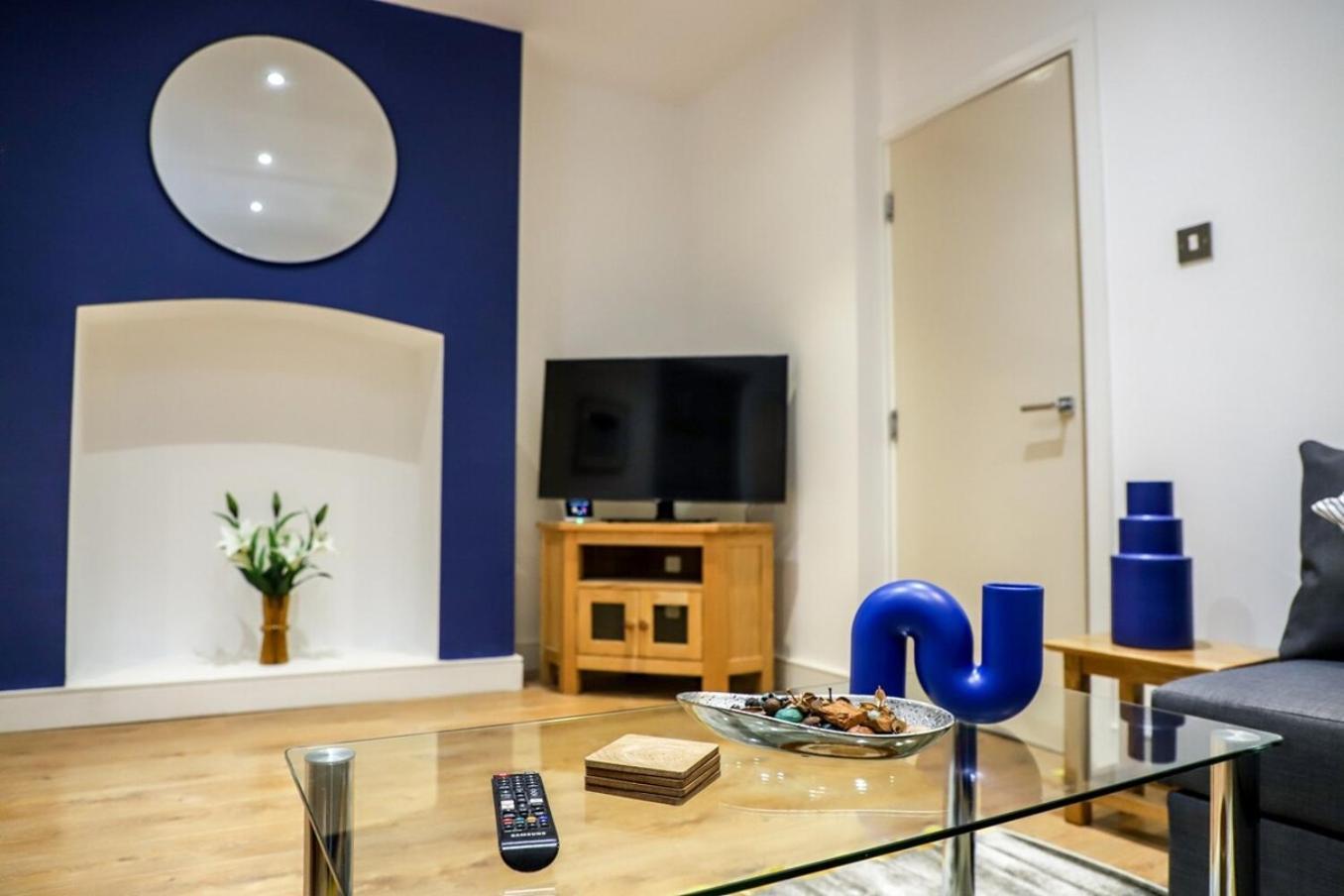 New- Modern 2Br Apt Wifi Sleep5 City Centre Aparthotel Sheffield Buitenkant foto